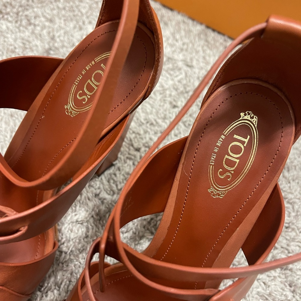 TOD’S Sandals/Heels size 9 - Picture 11 of 13